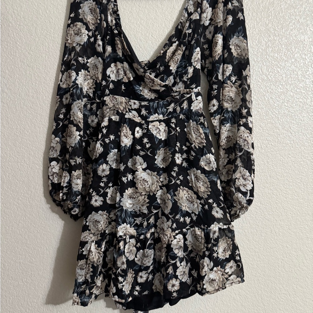 Altar'd State Black and White Ruffled Plunge Dress